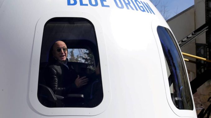 www.criticalmatters.net.article.jeff-besoz-space-2