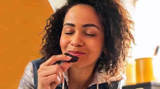 www.criticalmatters.net.article.snacks-3